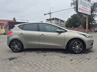 2014 Kia Ceed II, серебристый, 1350000 рублей, вид 4