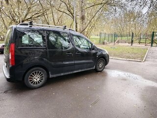 2011 Citroen Berlingo II, чёрный, 400000 рублей, вид 5