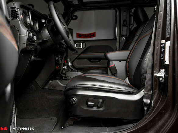 2025 Jeep Wrangler IV (JL) Рестайлинг, серый, 8850000 рублей - вид 13