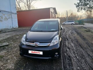 2010 Toyota ISis I Рестайлинг, чёрный, 1350000 рублей, вид 2