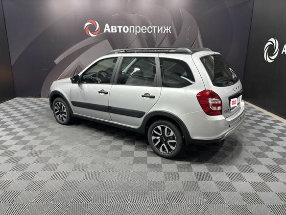 2026 Lada (ВАЗ) Granta Cross I Рестайлинг, серебристый - вид 6