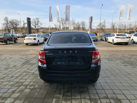 2026 Lada (ВАЗ) Granta I Рестайлинг, чёрный, 1068000 рублей - вид 4