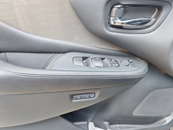 2020 Nissan Murano III (Z52), коричневый, 2350000 рублей - вид 16