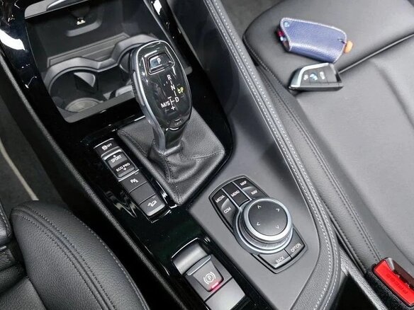 2021 BMW X2 sDrive18d I (F39), белый, 2360000 рублей - вид 5