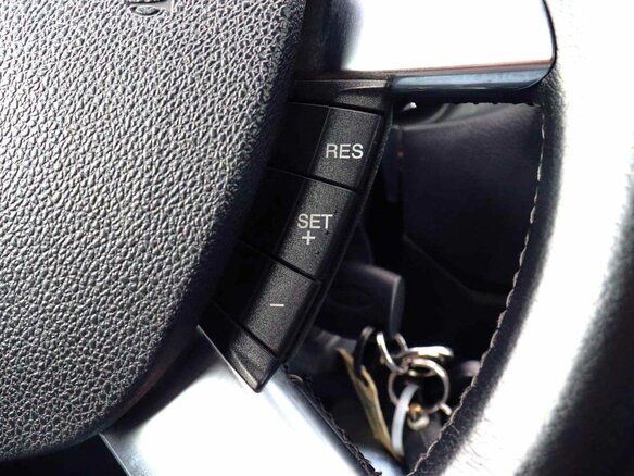 2008 Ford Focus II Рестайлинг, чёрный - вид 12