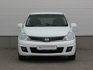 2011 Nissan Tiida I Рестайлинг, белый, 565000 рублей, вид 3