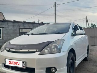 2003 Toyota Wish I, белый, 650000 рублей, вид 1