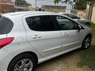 2011 Peugeot 308 I, белый, 670000 рублей, вид 3