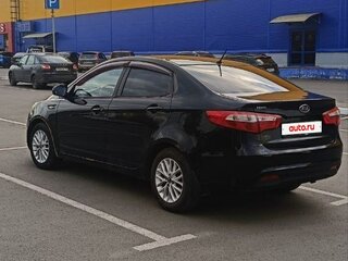 2012 Kia Rio III, чёрный, 420000 рублей, вид 4