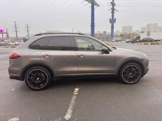 2011 Porsche Cayenne Diesel II (958), серый, 2650000 рублей, вид 4