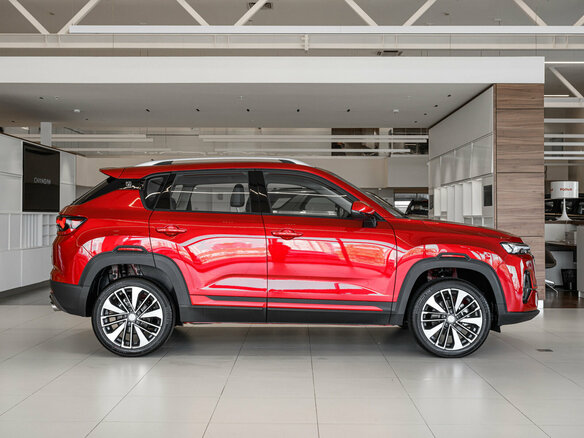 2024 Changan CS35 Plus I Рестайлинг, красный, 2709900 рублей - вид 10