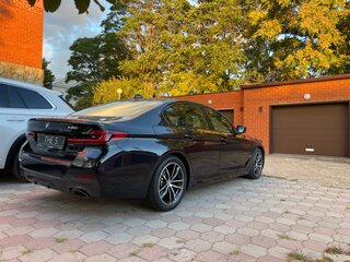 2021 BMW 5 серии 530i xDrive VII (G30/G31/G38) Рестайлинг, чёрный, 7777777 рублей, вид 3