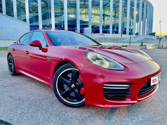 2015 Porsche Panamera GTS I Рестайлинг, красный, 4500000 рублей