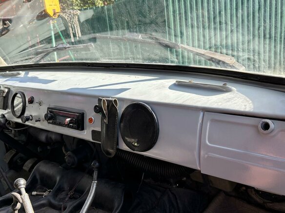 1997 УАЗ 3303, серебристый, 350000 рублей - вид 9