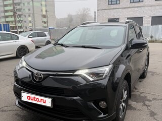 2017 Toyota RAV4 IV (XA40) Рестайлинг, чёрный, 2100000 рублей, вид 3