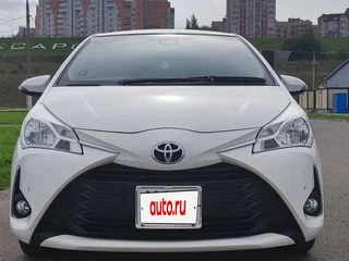 2019 Toyota Vitz III (XP130) Рестайлинг 2, белый, 905000 рублей, вид 1