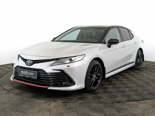 2021 Toyota Camry VIII (XV70) Рестайлинг, белый, 3035000 рублей, вид 1