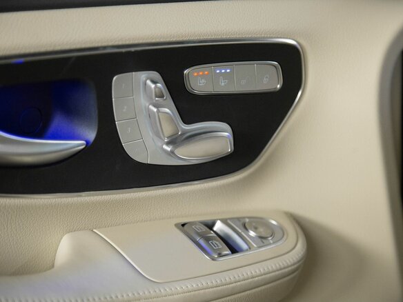 2026 Mercedes-Benz V-Класс 300 d длинный III (W447) Рестайлинг 2, чёрный - вид 8
