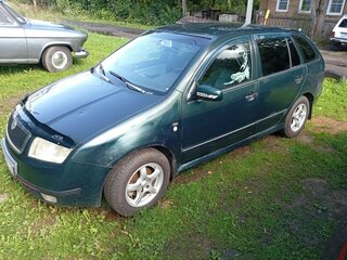 2002 Skoda Fabia I, зелёный, 320000 рублей, вид 4