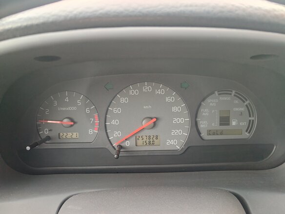 1997 Volvo V40 I, красный, 135000 рублей - вид 11