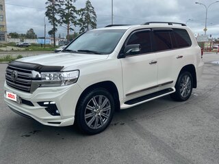 2016 Toyota Land Cruiser 200 Series Рестайлинг 2, белый, 6650000 рублей, вид 2