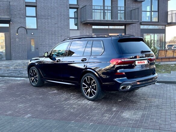 2019 BMW X7 40i I (G07), чёрный - вид 18