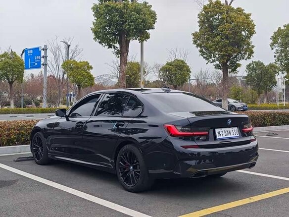 2022 BMW 3 серии 320i VII (G2x) Рестайлинг, чёрный - вид 6