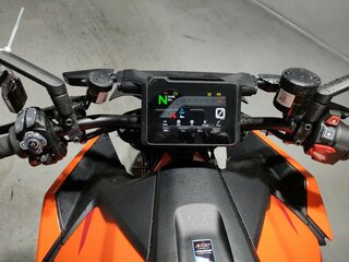 2024 KTM 1390 Super Duke R Evo, оранжевый, 2095000 рублей, вид 2