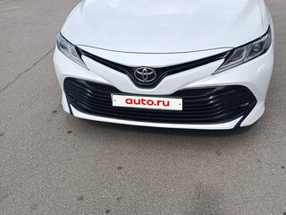 2020 Toyota Camry VIII (XV70), белый, 2550000 рублей, вид 5