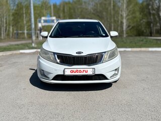 2014 Kia Rio III, белый, 680000 рублей, вид 2