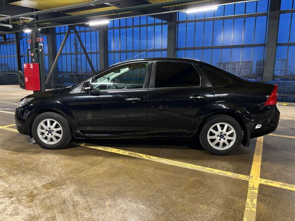 2008 Ford Focus II Рестайлинг, чёрный, 600000 рублей - вид 7