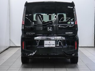 2021 Honda Stepwgn Spada V Рестайлинг, чёрный, 2549000 рублей, вид 4