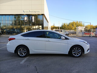 2017 Hyundai i40 I Рестайлинг, белый, 954000 рублей, вид 4