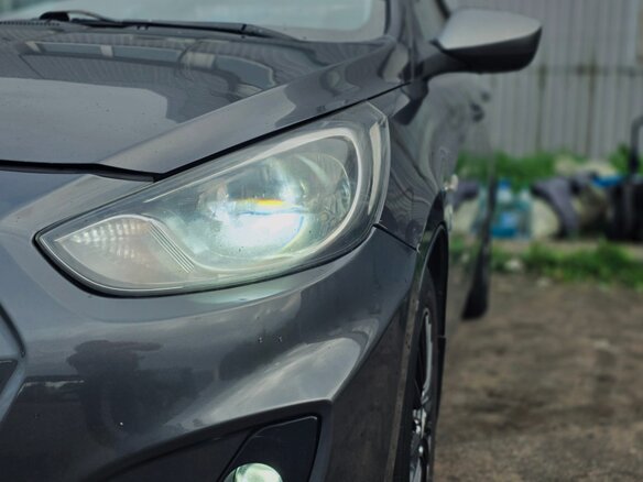 2012 Hyundai Solaris I, серый, 699000 рублей - вид 13