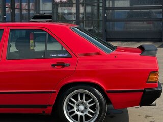 1985 Mercedes-Benz 190 (W201), красный, 800000 рублей, вид 3