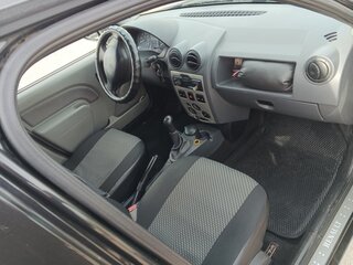 2009 Renault Logan I, чёрный, 495000 рублей, вид 2
