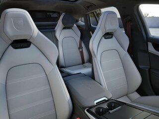 2025 Porsche Panamera GTS III, красный, 29632415 рублей, вид 3
