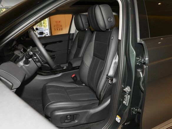 2026 Land Rover Range Rover Evoque II Рестайлинг, серый - вид 12