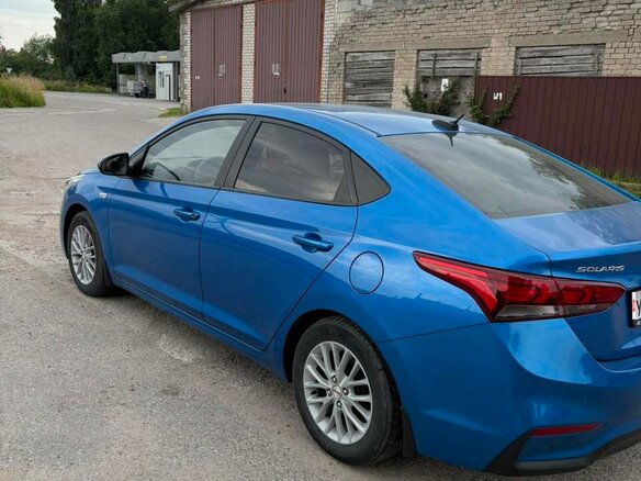 2017 Hyundai Solaris II, синий, 1280000 рублей - вид 5