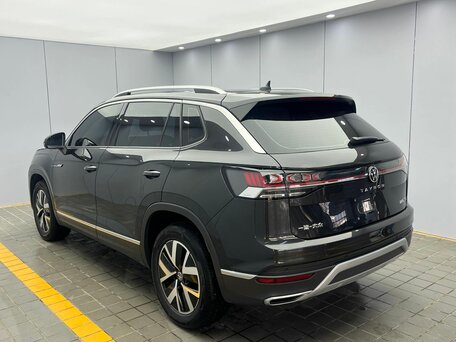 2023 Volkswagen Tayron I Рестайлинг, чёрный, 2800000 рублей, вид 5