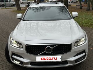 2019 Volvo V90 Cross Country I, белый, 3800000 рублей, вид 3