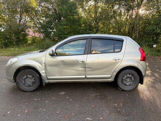 2013 Renault Sandero I, бежевый, 399000 рублей, вид 4