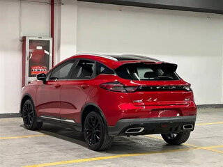 2023 Geely Emgrand S, красный, 1421255 рублей, вид 4