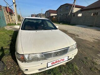 1997 Nissan Sunny B14, белый, 125000 рублей, вид 3