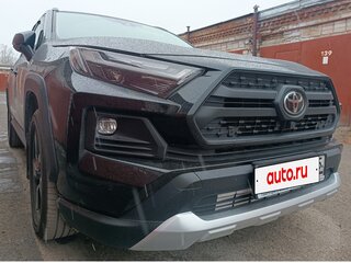 2024 Toyota RAV4 V (XA50), чёрный, 3833333 рублей, вид 1