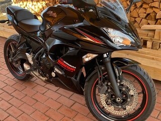 2017 Kawasaki Ninja 650, чёрный, 620000 рублей, вид 3