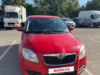 2009 Skoda Fabia II, красный, 200000 рублей, вид 3