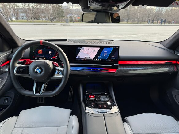 2024 BMW M5 VII (G90), серый, 17900000 рублей - вид 13