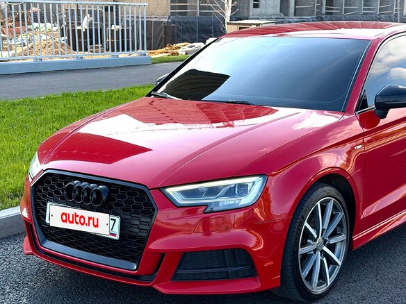 2018 Audi A3 III (8V) Рестайлинг, красный - вид 4