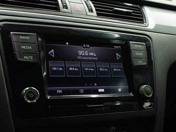2017 Skoda Rapid I, коричневый, 1125000 рублей - вид 19